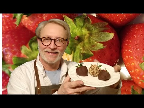 KETO CHOCOLATE STRAWBERRIES SUGAR-FREE FOR VALENTINE'S DAY!