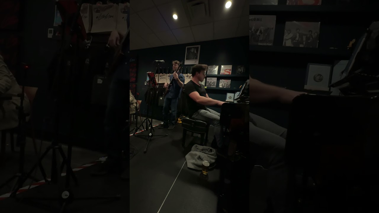 Chick Magnet Duo at Dazzle