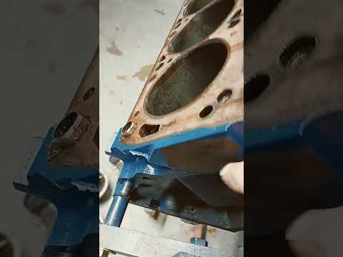 4 Bolt Main 351C is it a BOSS 351 or 351CJ? Learn How to tell! #ford #fordmustang #fordperformance