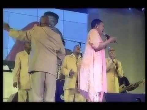 download lagu mp3 mp4 Rebecca Malope, download lagu Rebecca Malope gratis, unduh video klip Rebecca Malope