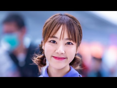 ปั่นป่วน 💜 - The Glass Girls [ Pim 🐷 Fancam ] @FashionIslandMidYearSales [4K]