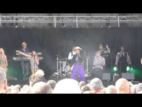 Kid Creole & The Coconuts - Annie, I'm not your daddy (Live @ Nostalgie Beach Festival 2014)