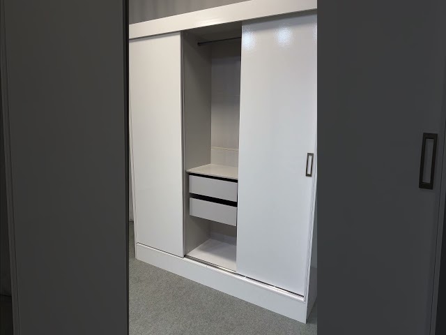 Guarda-Roupa Solteiro Triunfo 3 Portas 2 Gavetas Preto - Panorama Móveis