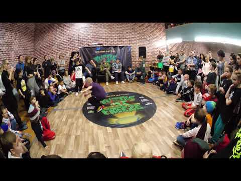 bboy Glok vs Kiri Boss vs Четвериков Дима vs Вжик - брейкданс чемпионат TurtleFreeze Battle