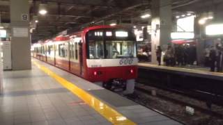 京急608編成クリスマスラッピング