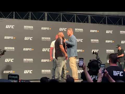 UFC 241 - Daniel Cormier vs. Stipe Miocic 2 FIRST STAREDOWN