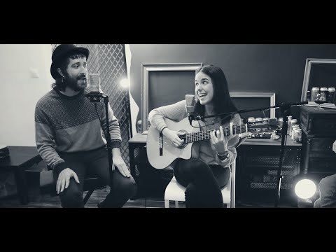 Casi cada dos días - Ángela González ft. El Jose