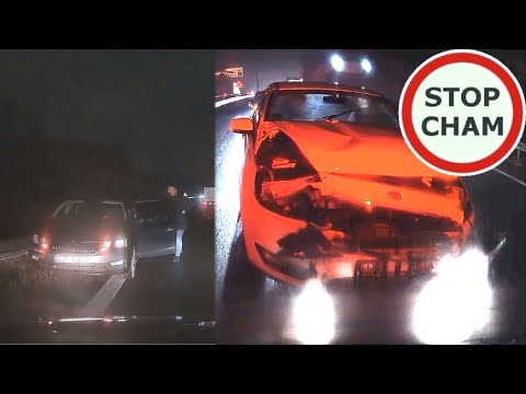 Kolizja na S1 - zepchnięcie przez ciężarówkę i najechanie #1724 Wasze Filmy