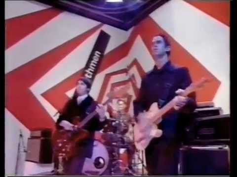 The Earthmen First Single and Love Walks In on Recovery ABC TV 1997