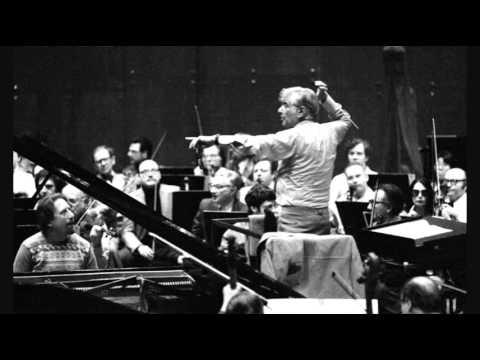 Rachmaninoff - Piano Concerto No. 3 [Lazar Berman, Leonard Bernstein] (2/4)