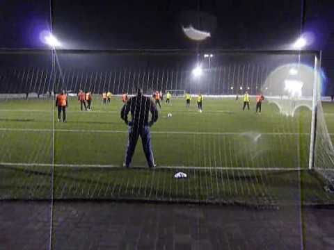 Bramki ze sparingu Włocłavia - Unia Janikowo (1:2) i nietypowy karny