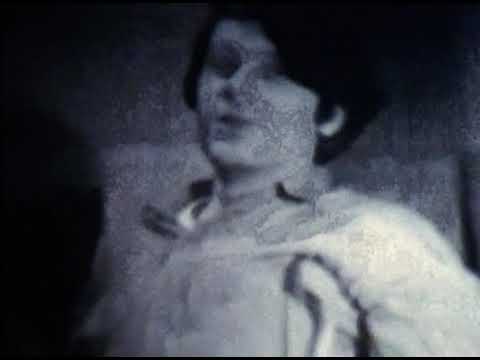 Trying to Kiss the Moon (Stephen Dwoskin, 1994)