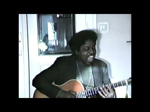 𝗝𝗼𝗵𝗻𝗻𝘆 𝗦𝗵𝗶𝗻𝗲𝘀 - 𝗩𝗶𝗲𝗻𝗻𝗮, 𝗙𝗲𝗯𝗿𝘂𝗮𝗿𝘆 𝟭𝟵𝟳𝟱