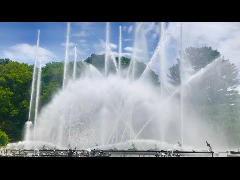 LONGWOOD GARDENS Fountain Show Up Close - 2019 HD