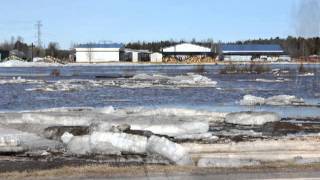 preview picture of video 'Spring Floods at Tuovila and Merikaarto'