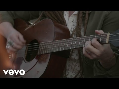 Crystal Bowersox - Dead Weight