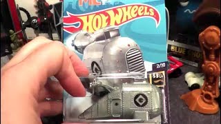 Grumobile from Despicable Me 2019 Hot Wheels Toy Review The No Swear Gamer