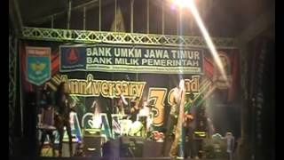 Download lagu ROMANTICK COVER  (BERITA CUACA) mp3