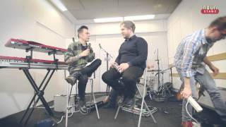 Samae Koskinen (livenä Nova Stagella)