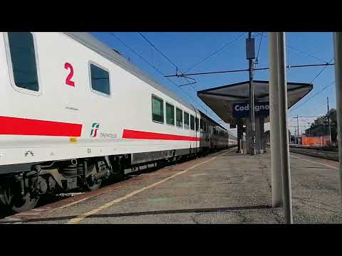 Treno Intercity 613 in transito a Codogno (LO)