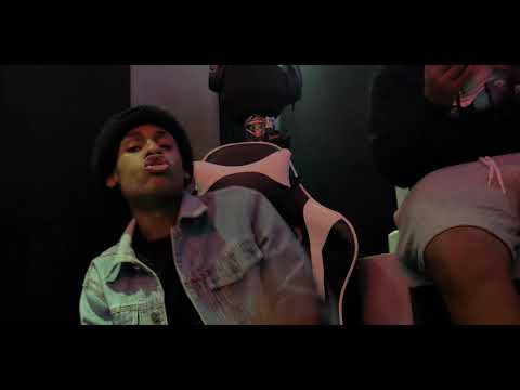 Aka Castro X MJ FLOW - La Ruta (Video Ofical)