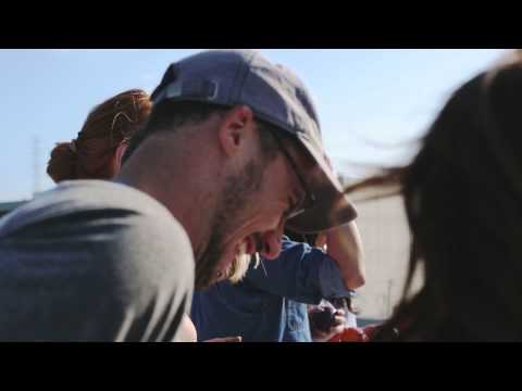 Rooftop Splash Art Party – Cavit Wines