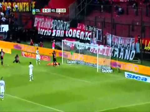 IMPRESIONANTE ATAJADA DE AGUERRE CON RELATO VELEZANO