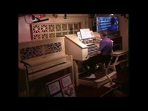 PAUL KIRNER - "THE DANCING YEARS SELECTION" (IVOR NOVELLO) COMPTON LODGE SAPCOTE - 2011