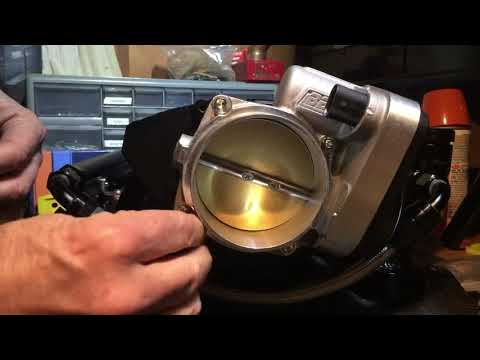 Holley Sniper EFI install on 5.7 Hemi @DemonMotors