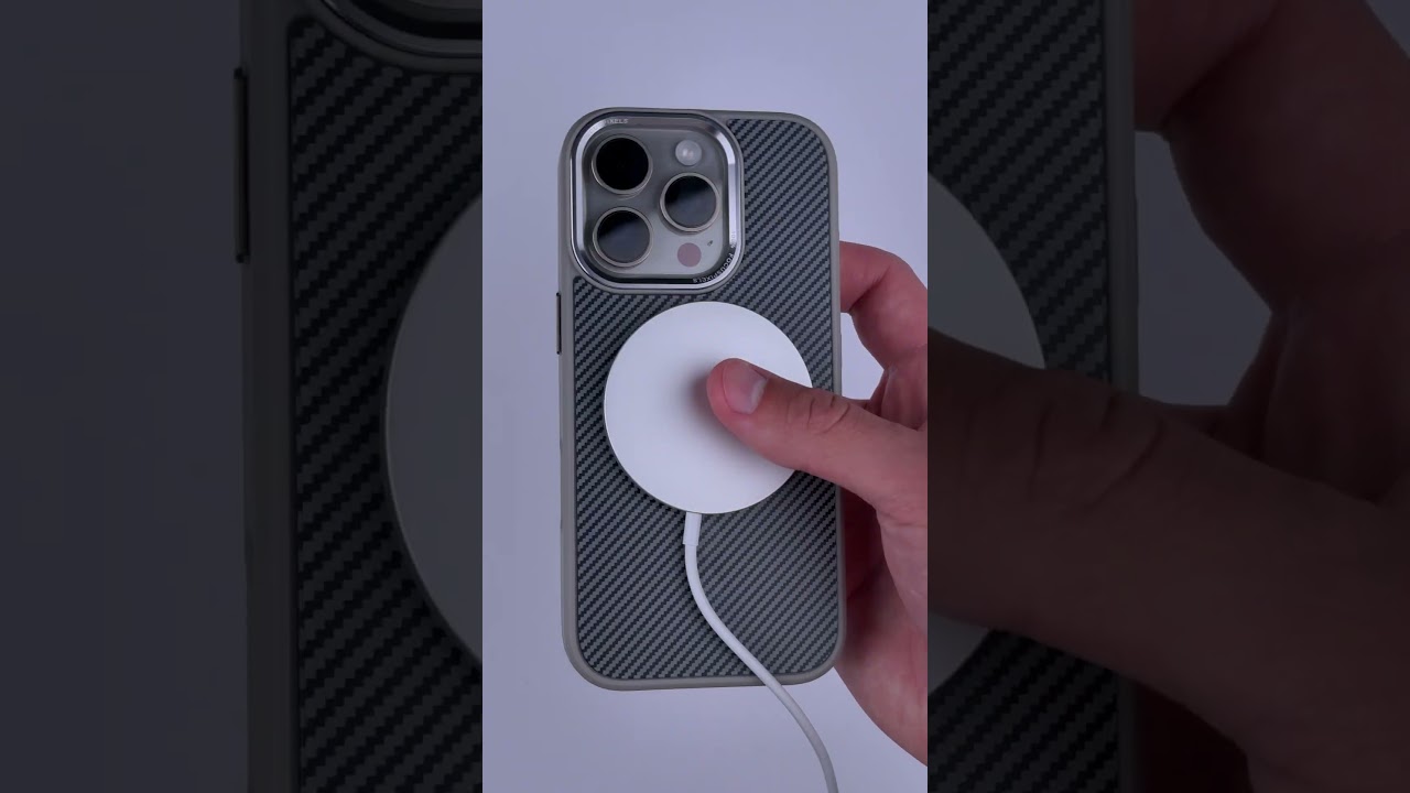 Чехол TPU+PC Carbon Mirage with MagSafe для Apple iPhone 15 Pro Max (6.7")