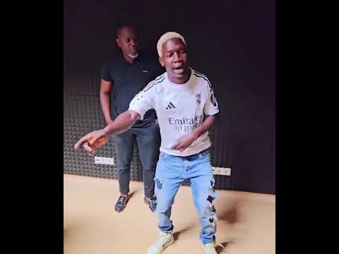 Prestem bem Atenção "Ti Boiado" dos Granada Squad 