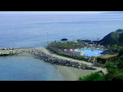 BENALMADENA BEACH GUIDE 4 - Quick guide to Playa Bonita Beach, Arroyo Hondo, Benalmádena, Spain.