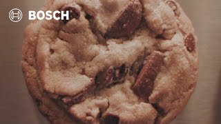 Bosch 500 Series Single Wall Oven 24'' Stainless Steel HBE5453UC Picture