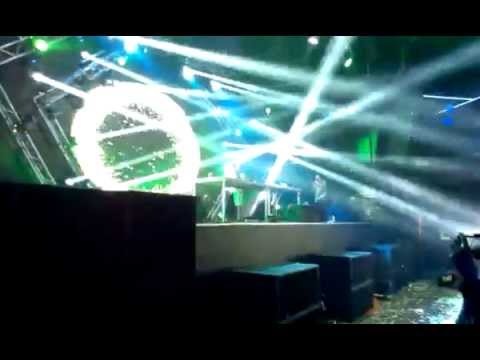 Tenishia Cosmic Gate feat  JES   Yai Here We Go Again Super8 & Tab Remix @ Kiss FM Birthday Party 13