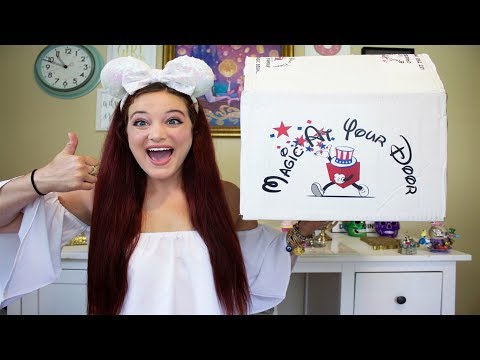 download lagu mp3 mp4 Disney World Gift Box, download lagu Disney World Gift Box gratis, unduh video klip Disney World Gift Box