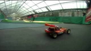 preview picture of video 'Team Associated Vintage RC10 (Gold) on Race Track'