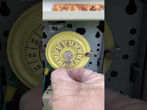 How to set the time on a pool timer