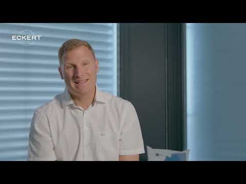 Behandlung einer Makuladegeneration (AMD) - Dr. Eckert erklärt!