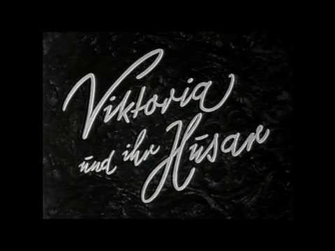 WIKTORIA I JEJ HUZAR  - Duet "Cudny kraj"