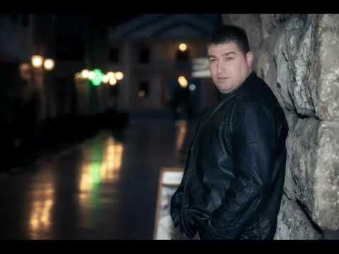 Njegos Njego Radjenovic   Ko je pijan zaspao za stolom