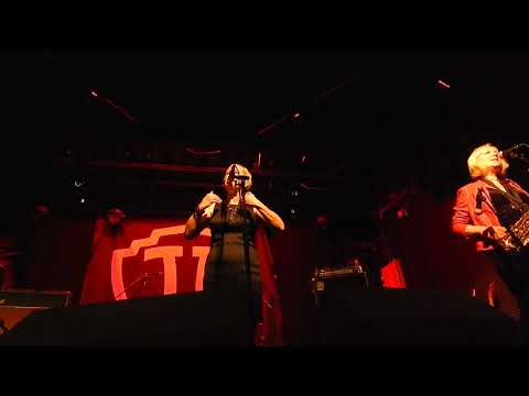 HAZEL O'CONNOR -  Chasing Cars