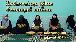 Download lagu Sholawat yang bikin ?? Semangat #hadroh #darbuka #sholawat #belajarhadroh mp3 Download lagu Sholawat yang bikin ?? Semangat #hadroh #darbuka #sholawat #belajarhadroh mp3