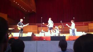 Ted Leo & the Pharmacists: Squeaky Fingers