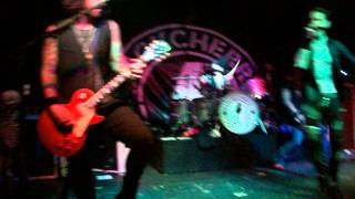 Buckcherry LIVE- Get With It- Oddbody's, Dayton 11.13.15