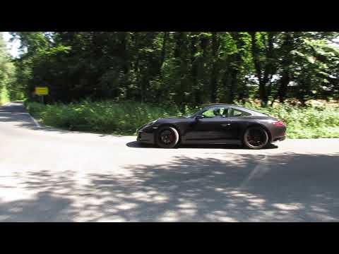 The new 2018 Porsche 911 Carrera GTS - Acceleration