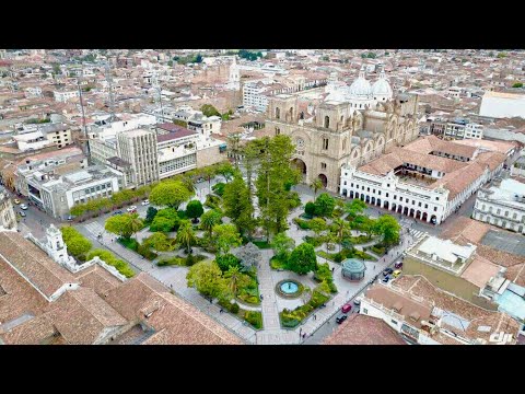CUENCA-ECUADOR (The best city to visit)
