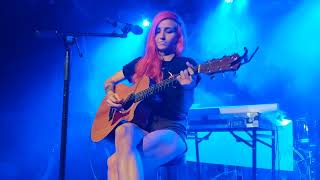 LIGHTS - &quot;Pity Scene&quot; Live Acoustic