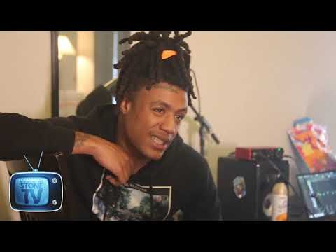 YSN FLIP - IIM A JUNKIE FOR MARIJUANA I SPENT ABOUT 20K A YEAR JUST ON SMOKING!!!