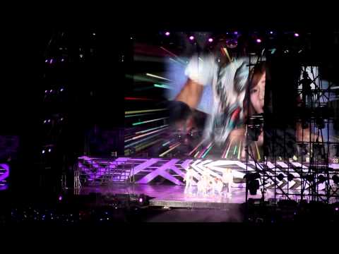 121123 SMTOWNSG- JESSICA & KRYSTAL- CALIFORNIA GIRLS