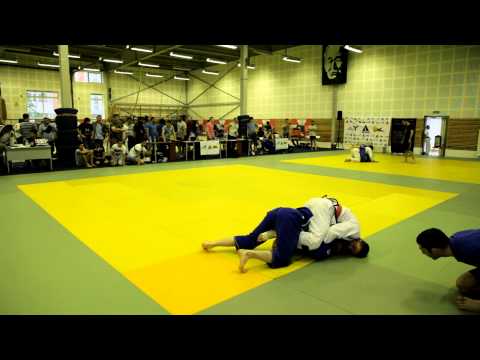 R.I.O. BJJ 2013. Залеев Георгий (Zaleev Fight Team) vs Ефремов Роман (Стрела Alliance)